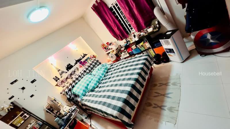 68 Telok Blangah Heights, S$ 618,000 (可协商价格), 979 sqft, 组屋 - 4 A