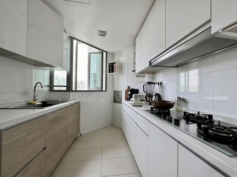 Eight Courtyards, S$ 1,380,000 (可协商价格), 958 sqft, 公寓 - Condominium