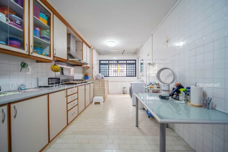 307 Serangoon Avenue 2, S$ 606,888, 980 sqft, 组屋 - 4 NG