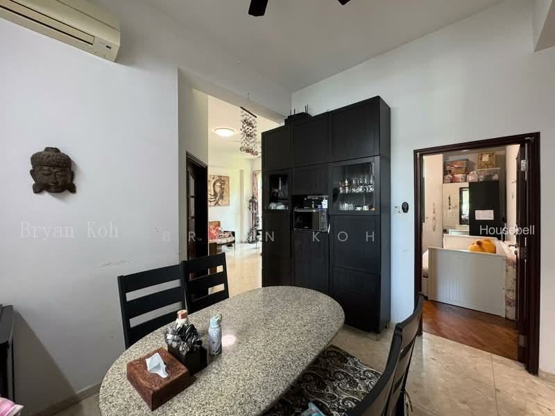 Tanglin Regency, S$ 2,000,000, 1,109 sqft, 公寓 - Condominium