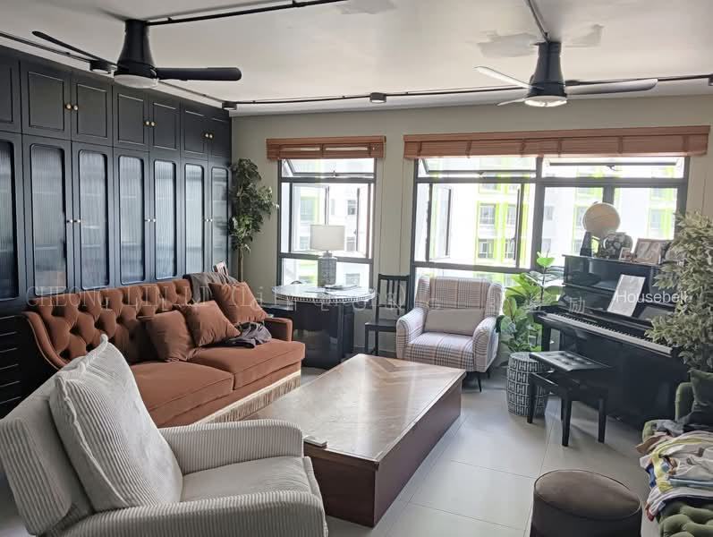 372A Woodlands Avenue 1, S$ 900 /月, 100 sqft, 组屋 - 5 A
