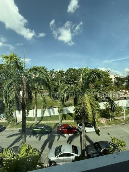 Kew crescent, S$ 10,000 (最低价格) /月, 4,500 sqft, 有地 - Semi-Detached House