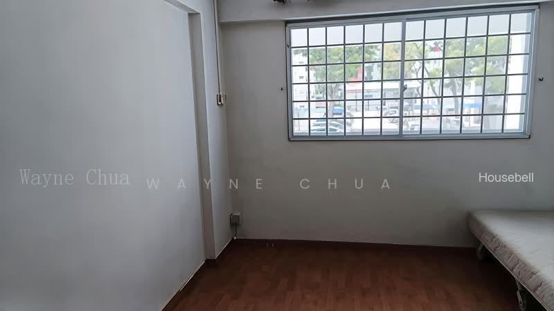 837 Woodlands Street 82, S$ 900 /月, 组屋 - Executive Maisonette