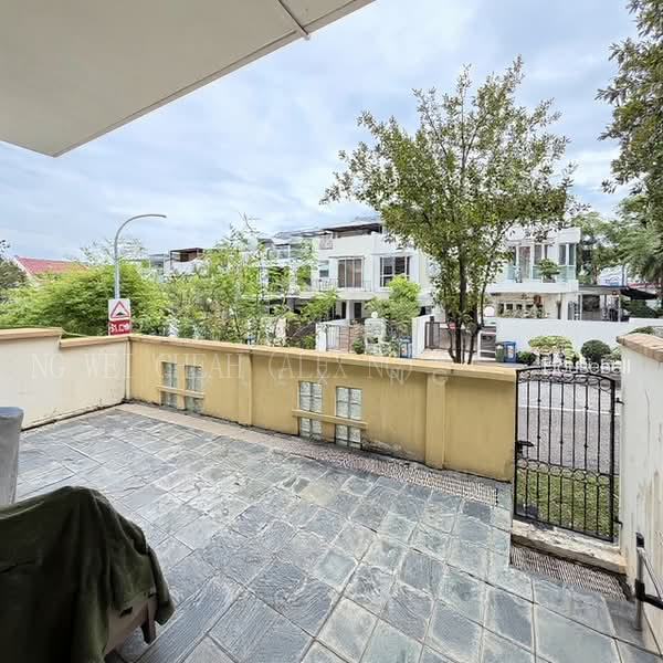 3sty + Basement, Elevated Semi D, Convenient, Air Well, Good Layout, Good Air Flow, Good Price, S$ 3,750,000 (Negotiable), 4,500 sqft, Landed - Semi-Detached House