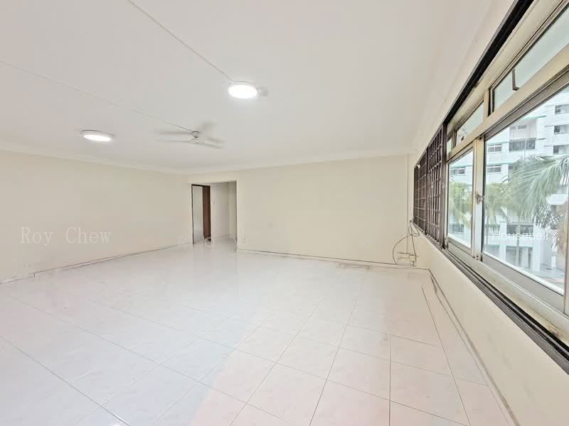 710 Pasir Ris Street 72