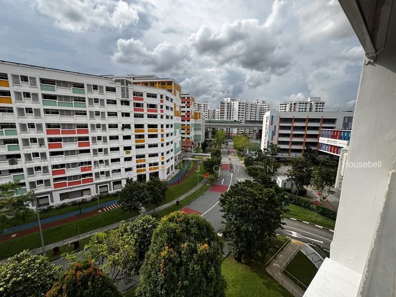 739 Jurong West Street 73