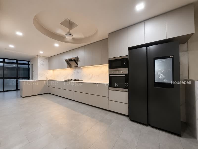 Sunbird park, walk to upper Changi mrt, A&A done, park facing, S$ 3,498,888, 2,800 sqft, Landed - Semi-Detached House
