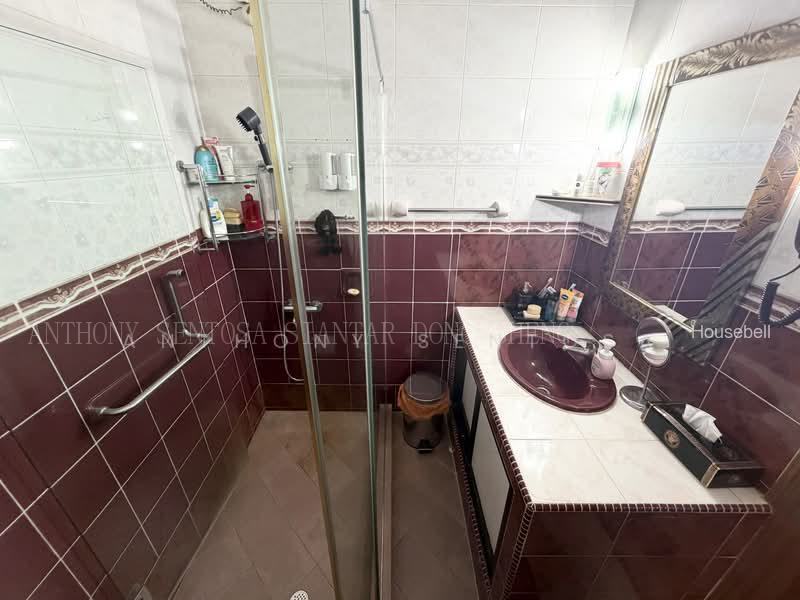 71 Bedok Ria Crescent, S$ 1,200 (最低价格) /月, 150 sqft, 有地 - Semi-Detached House