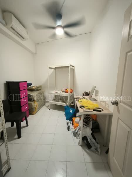 Sims 450 Centre, S$ 950 /mo, 100 sqft, Condos - Walk-up