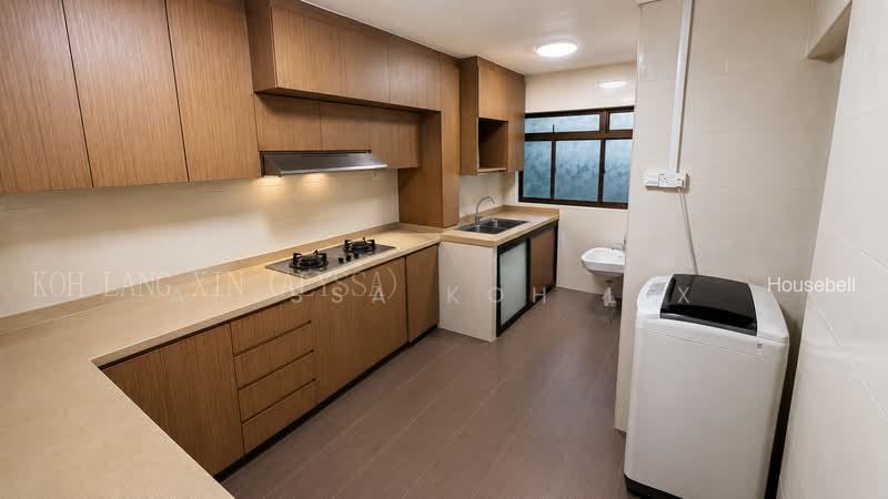 512 Bukit Batok Street 52