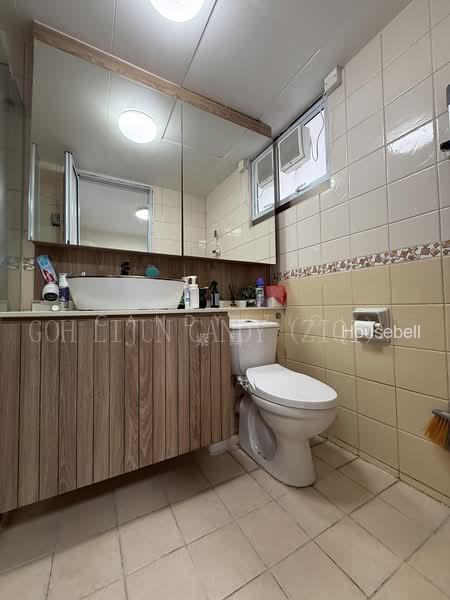 676B Jurong West Street 64, S$ 585,000 (可协商价格), 1,184 sqft, 组屋 - 5 I