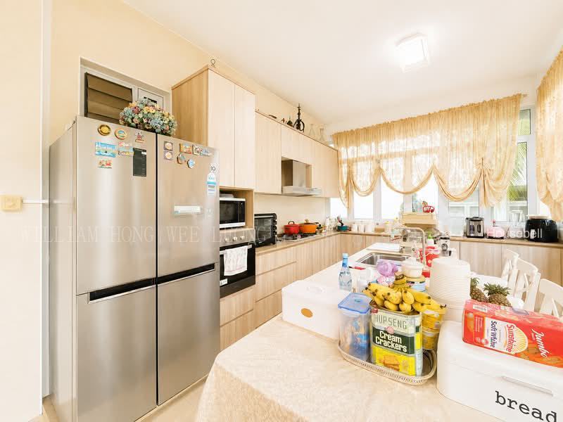 District 17 Detached with Wide Frontage & Sub-Divide Potential, S$ 10,000,000, 4,500 sqft, Landed - Detached House