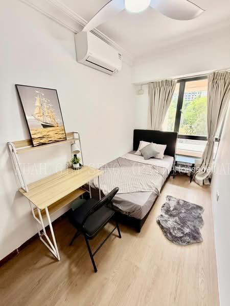Aquarius By The Park, S$ 1,399 /mo, 120 sqft, Condos - Condominium