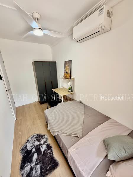 Aquarius By The Park, S$ 1,399 /mo, 120 sqft, Condos - Condominium
