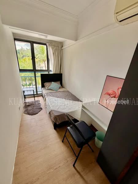 Aquarius By The Park, S$ 1,399 /mo, 120 sqft, Condos - Condominium