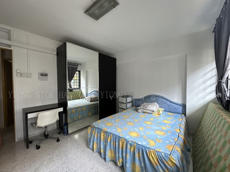 234 Tampines Street 21, S$ 1,300 /月, 120 sqft, 组屋 - 4 A