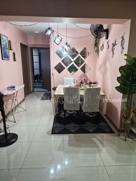 409C Northshore Drive, S$ 680,000 (可协商价格), 1,012 sqft, 组屋 - 4 A