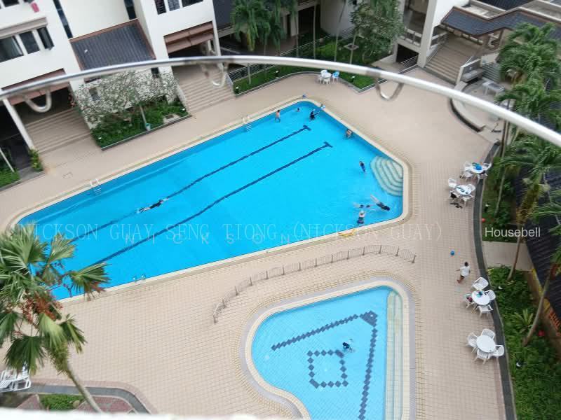 Spacious Master bedroom with attach bathroom available for rent! 014, S$ 2,100 /月, 1,200 sqft, 公寓 - Condominium