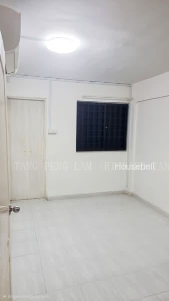 725 Yishun Street 71, S$ 460,000 (可协商价格), 689 sqft, 组屋 - 3 S