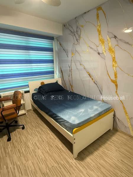 Common Room in Compassvale area available for rent! 023