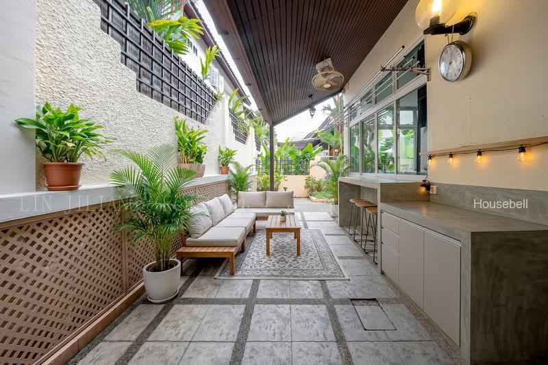 Gerald Drive/Mugliston Estate, S$ 5,600,000 (Negotiable), 3,656 sqft, Landed - Semi-Detached House