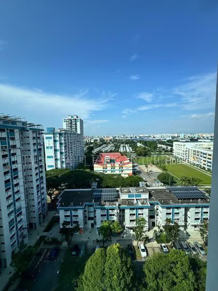 553 Ang Mo Kio Avenue 10, S$ 750,000, 1,280 sqft, HDB - 5 I