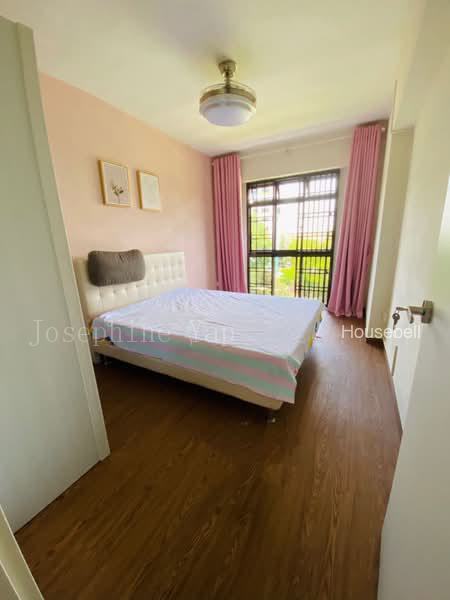 519 Woodlands Drive 14, S$ 760,000, 1,356 sqft, HDB - 5 Premium