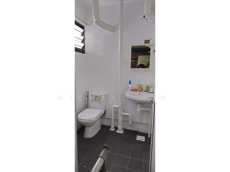 147 Yishun Street 11, S$ 1,350 (最低价格) /月, 150 sqft, 组屋 - 3 NG