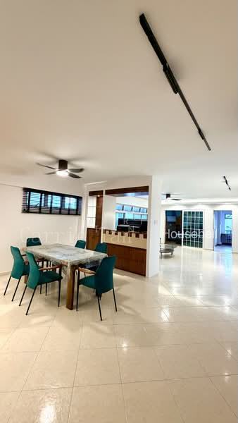 647 Pasir Ris Drive 10, S$ 4,000 (可协商价格) /月, 1,560 sqft, 组屋 - Executive Apartment