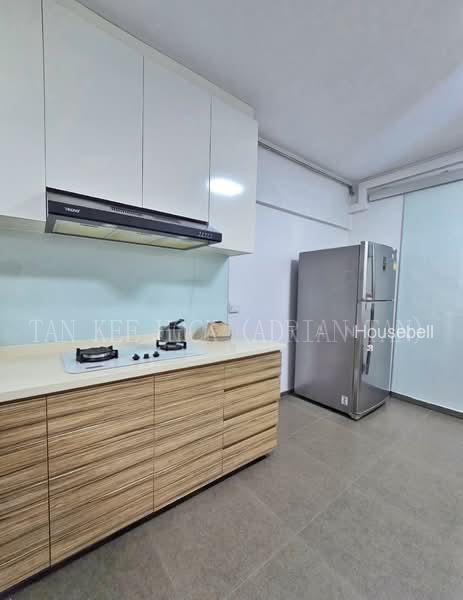 524 Ang Mo Kio Avenue 5, S$ 520,000 (Negotiable), 882 sqft, HDB - 3 NG