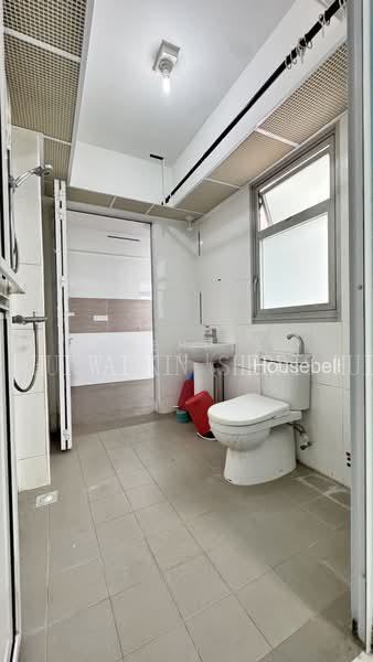 574A Woodlands Drive 16(5)