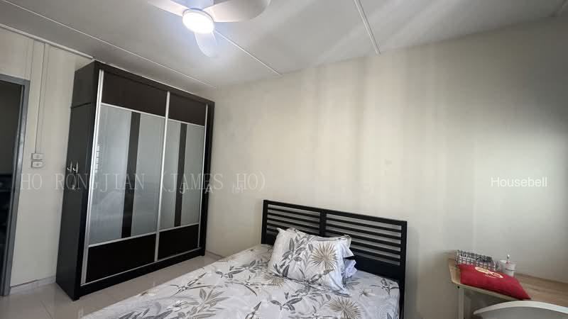 412 Choa Chu Kang Avenue 3, S$ 750 (最低价格) /月, 200 sqft, 组屋 - 4 A