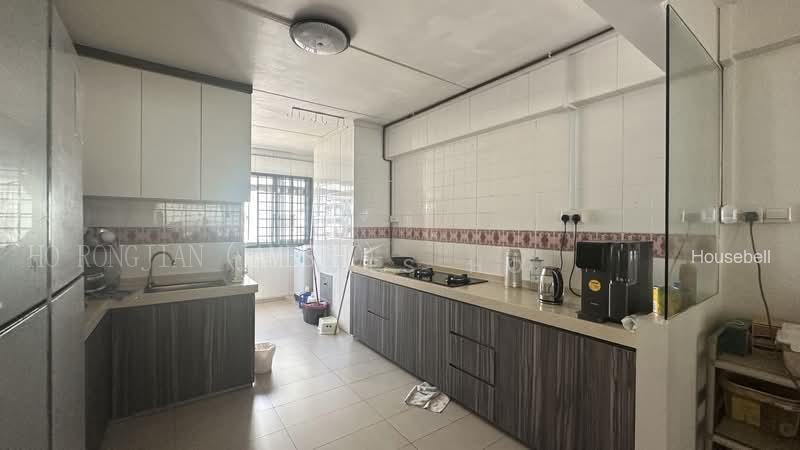 412 Choa Chu Kang Avenue 3, S$ 750 (最低价格) /月, 200 sqft, 组屋 - 4 A