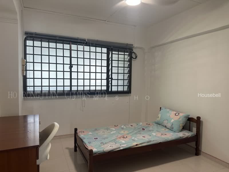 412 Choa Chu Kang Avenue 3, S$ 750 (最低价格) /月, 200 sqft, 组屋 - 4 A