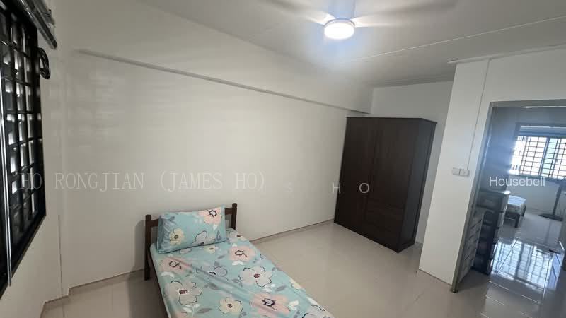 412 Choa Chu Kang Avenue 3, S$ 750 (最低价格) /月, 200 sqft, 组屋 - 4 A