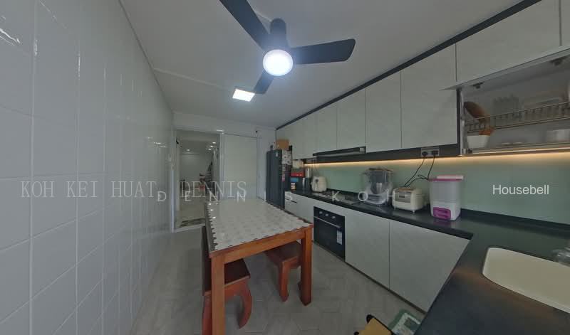 547 Ang Mo Kio Avenue 10, S$ 568,000, 990 sqft, HDB - 4 NG