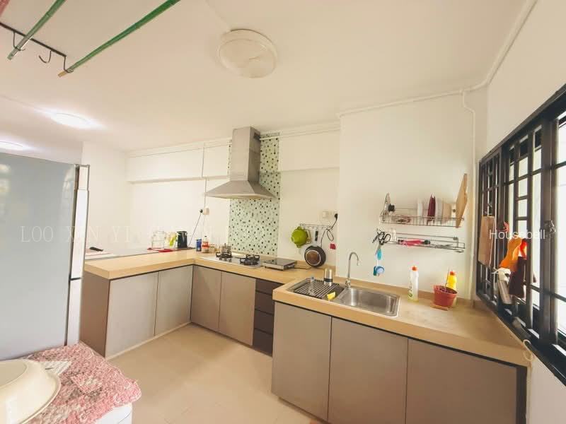 320 Ang Mo Kio Avenue 1, S$ 468,000, 785 sqft, HDB - 3 NG