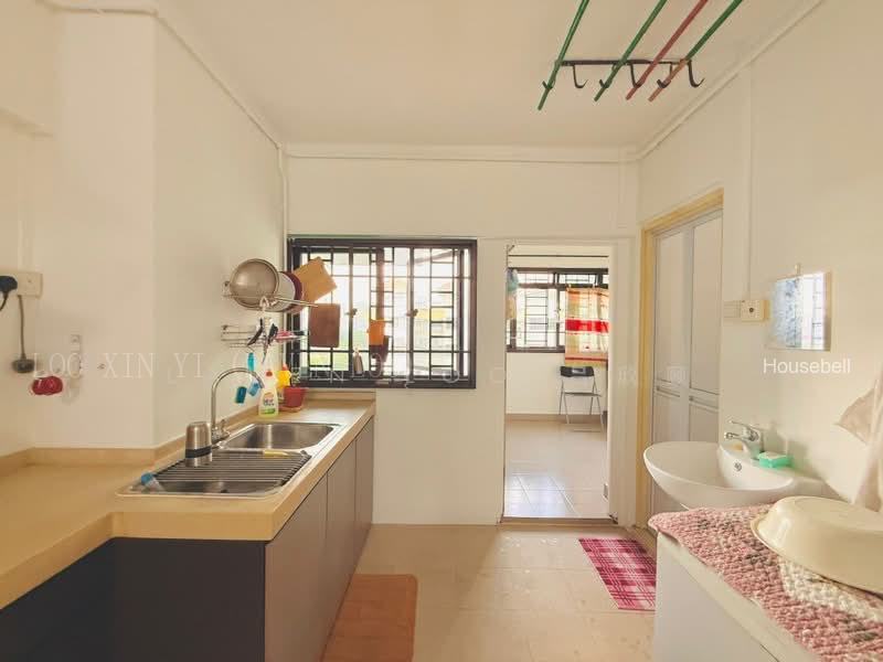 320 Ang Mo Kio Avenue 1, S$ 468,000, 785 sqft, HDB - 3 NG