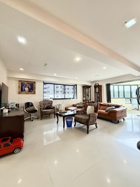 289D Bukit Batok Street 25, S$ 1,188,888, 1,776 sqft, 组屋 - Executive Maisonette