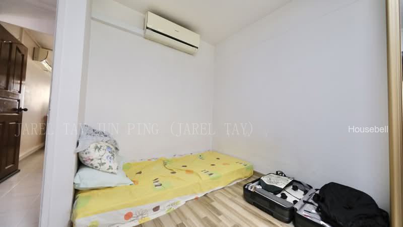 691 Hougang Street 61, S$ 800 /月, 200 sqft, 组屋 - 4 NG