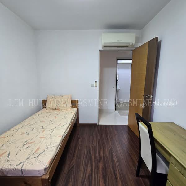 471B Fernvale Street, S$ 675,000 (可协商价格), 1,001 sqft, 组屋 - 4 A
