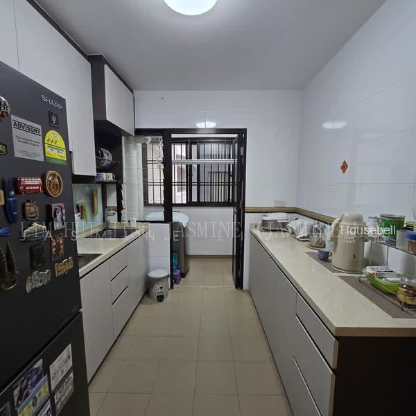 471B Fernvale Street, S$ 675,000 (可协商价格), 1,001 sqft, 组屋 - 4 A