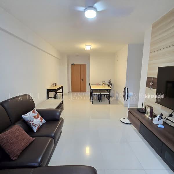 471B Fernvale Street, S$ 675,000 (可协商价格), 1,001 sqft, 组屋 - 4 A