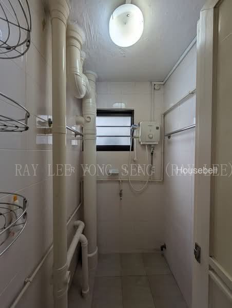 34 Upper Cross Street, S$ 500,000, 700 sqft, HDB - 3 I