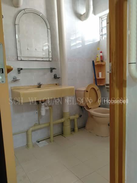 52 Telok Blangah Drive, S$ 1,100 (Negotiable) /mo, 100 sqft, HDB - 5 A