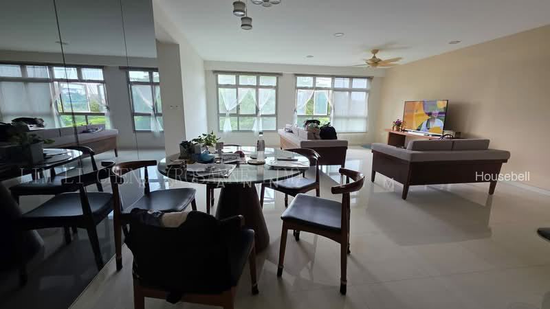 313B Sumang Link, S$ 3,900 (可协商价格) /月, 1,205 sqft, 组屋 - 5 I