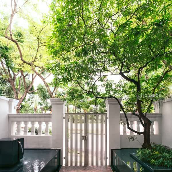 Beautiful Rare Conservation House along Cairnhill Road, S$ 30,000 /mo, 6,500 sqft, Landed - Conservation House