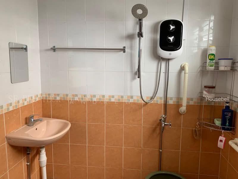 412 Tampines Street 41, S$ 850 (最低价格) /月, 270 sqft, 组屋 - 5 A