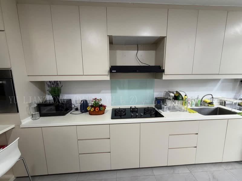 Apollo Gardens, S$ 2,300 /mo, 230 sqft, Condos - Apartment