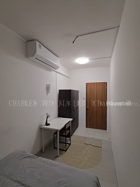 Central Green, S$ 1,750 (Negotiable) /mo, 100 sqft, Condos - Condominium